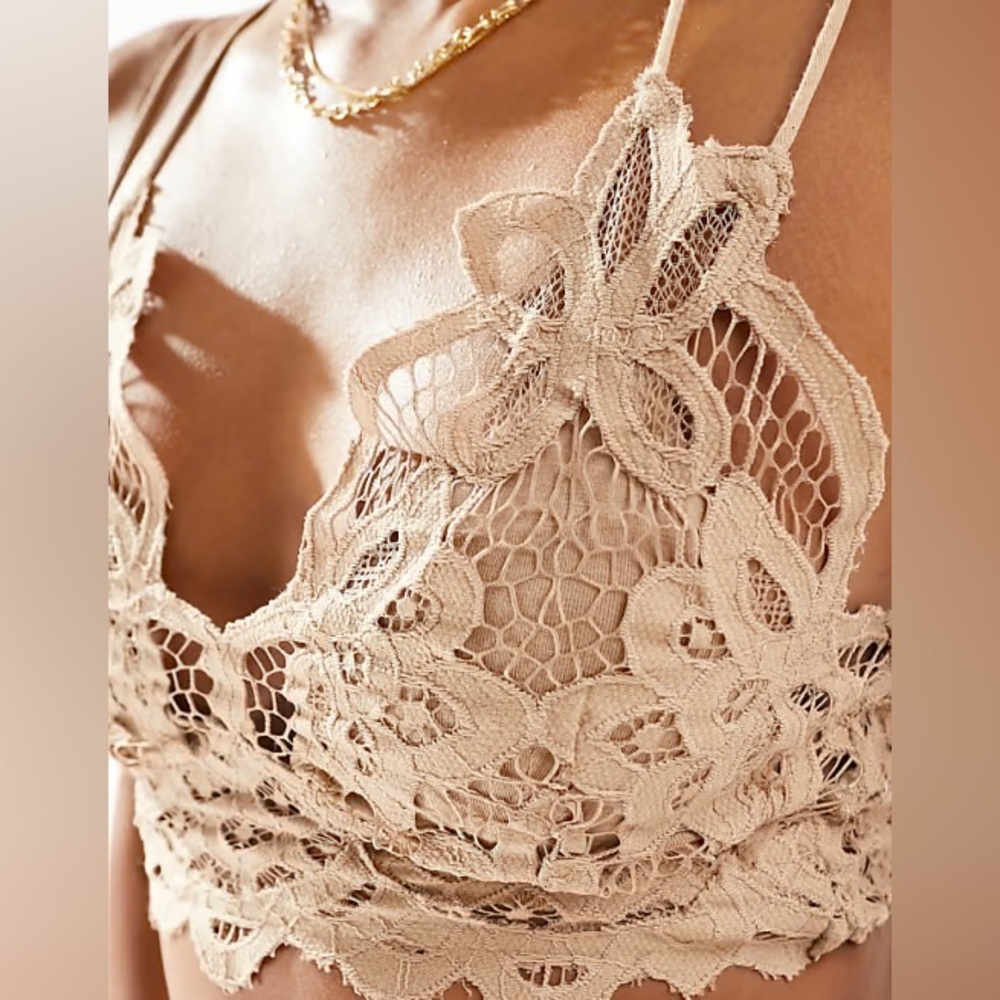 Free People Adella Bralette NWT - Picture 2 of 11